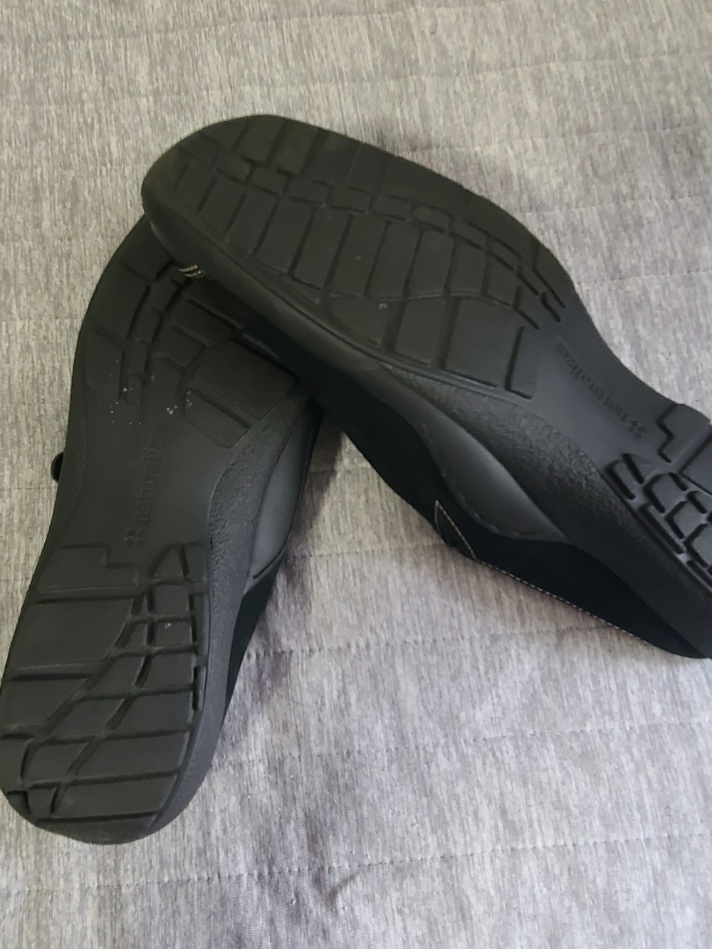 Naturalizer Black Mules Flats with Brown Insole - Picture 6 of 7